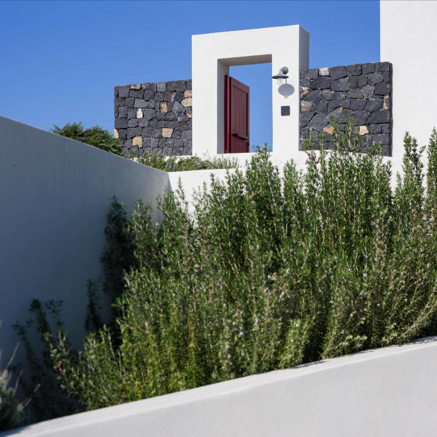 Potnia Theron Suites Akrotiri  Luaran gambar