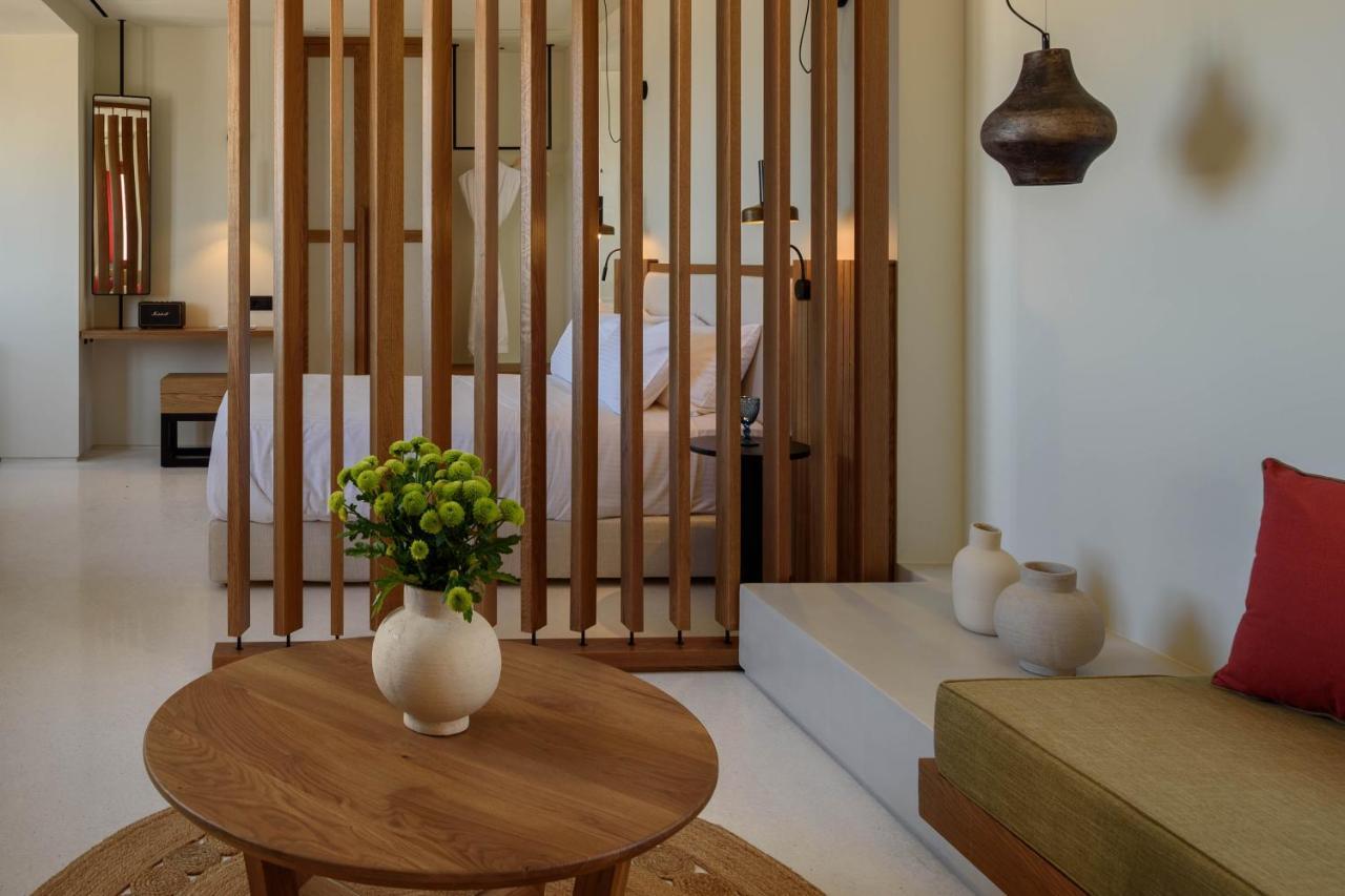 Potnia Theron Suites Akrotiri  Luaran gambar